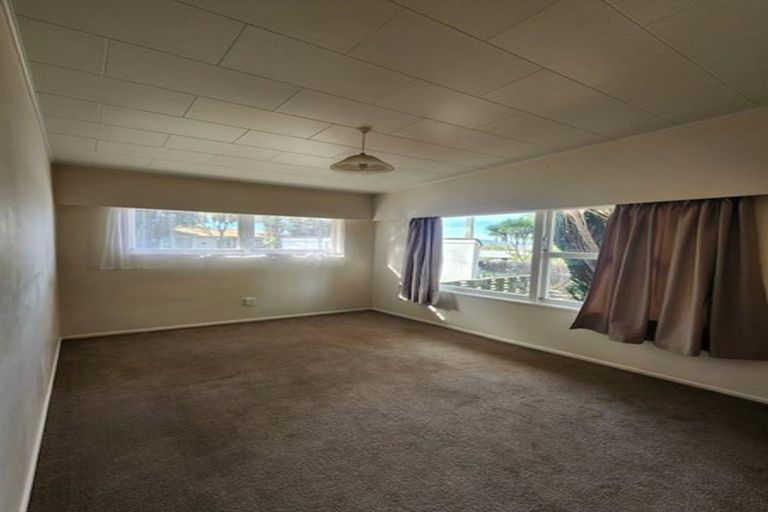 Photo of property in 1 Russell Crescent, Western Heights, Rotorua, 3015