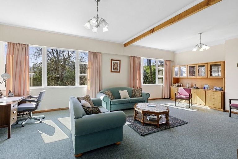 Photo of property in 194 Naenae Road, Naenae, Lower Hutt, 5011
