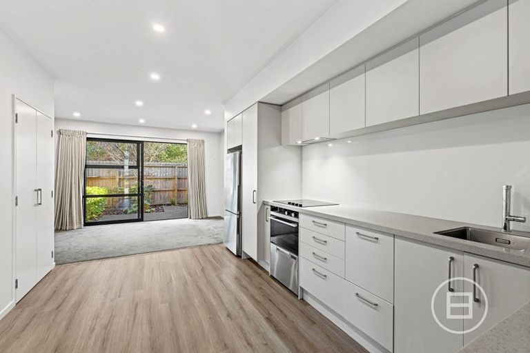 Photo of property in 2/167 Cranford Street, St Albans, Christchurch, 8014