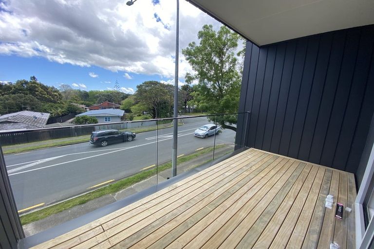 Photo of property in 6/36 Edmonton Road, Henderson, Auckland, 0612