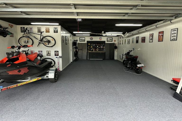 Photo of property in 27 Pendeen Crescent, Jacks Point, Queenstown, 9371