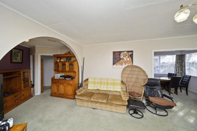 Photo of property in 15 Murray Avenue, Hawera, 4610