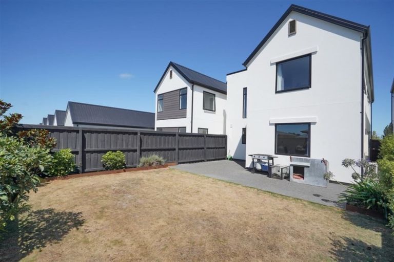 Photo of property in 83 Faringdon Boulevard, Rolleston, 7615