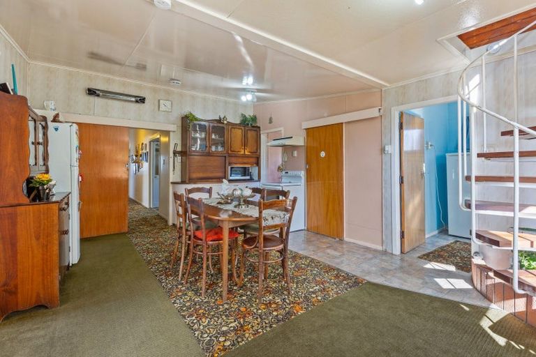 Photo of property in 26 Seyton Street, Stratford, 4332