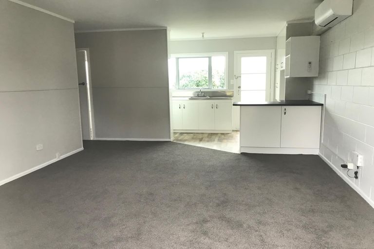 Photo of property in 8/124 Kolmar Road, Papatoetoe, Auckland, 2025