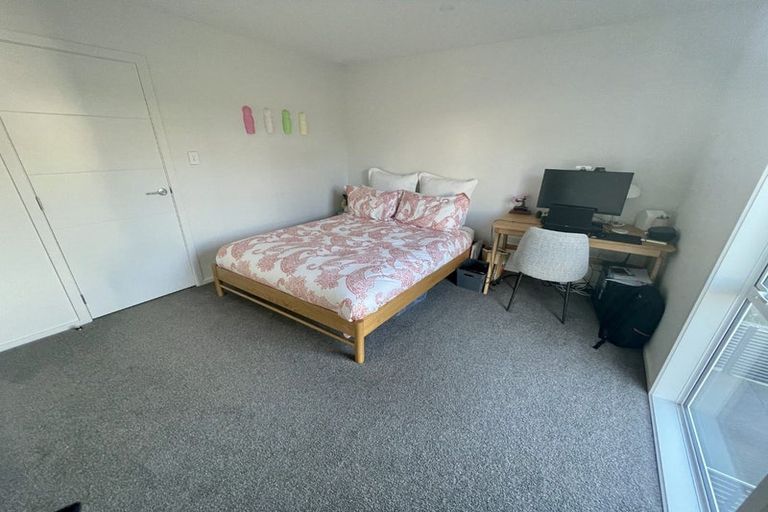 Photo of property in 36 Koreke Close, Kenepuru, Porirua, 5022