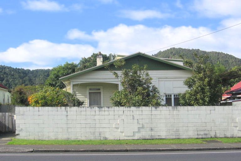Photo of property in 24 Kamo Road, Regent, Whangarei, 0112