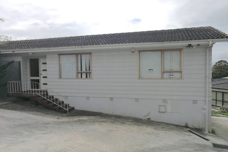 Photo of property in 43 Catkin Crescent, Papatoetoe, Auckland, 2025
