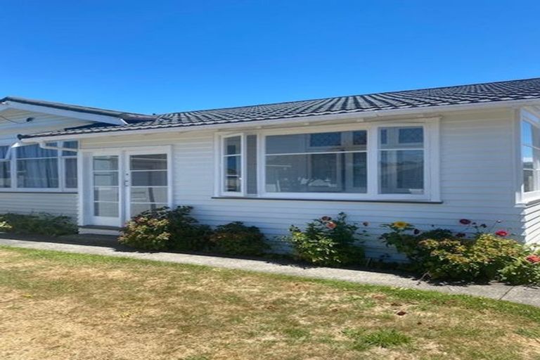 Photo of property in 47 Kauri Street, Miramar, Wellington, 6022