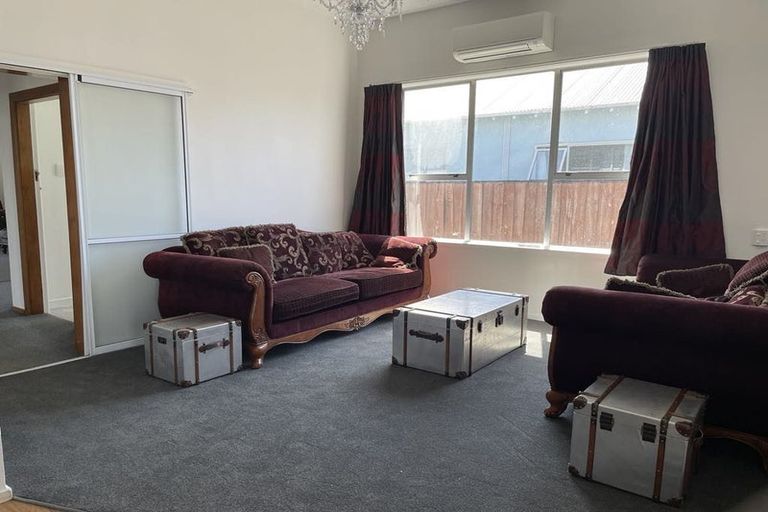 Photo of property in 86 Mackworth Street, Woolston, Christchurch, 8062