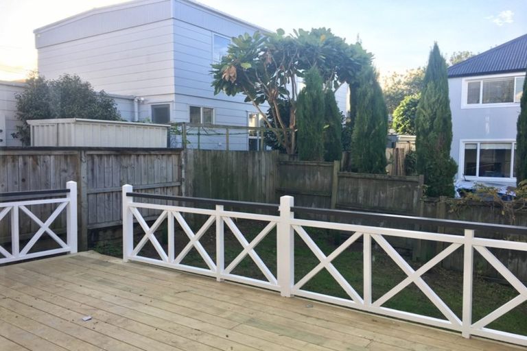 Photo of property in 2 Milton Road, Northcote Point, Auckland, 0627
