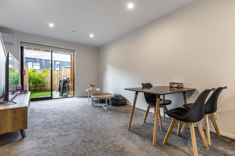 Photo of property in 5/41 Kervil Avenue, Te Atatu Peninsula, Auckland, 0610