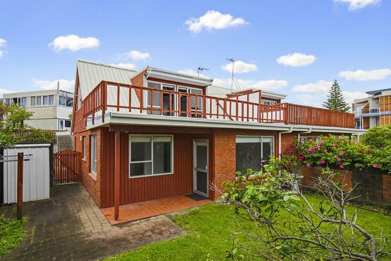 Photo of property in 7b Howell Road, Paraparaumu Beach, Paraparaumu, 5032