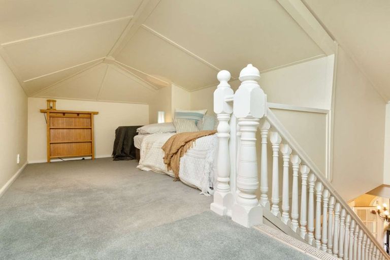 Photo of property in 44 Te Mata Road, Havelock North, 4130