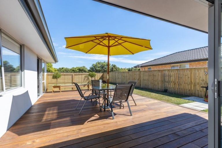 Photo of property in 24 Curtis Street, Stoke, Nelson, 7011