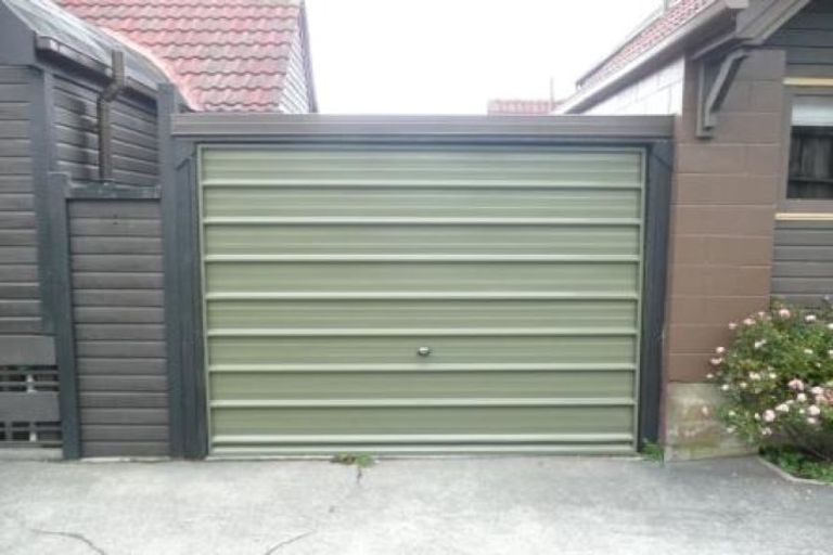 Photo of property in 6a Woodford Way, Crofton Downs, Wellington, 6035