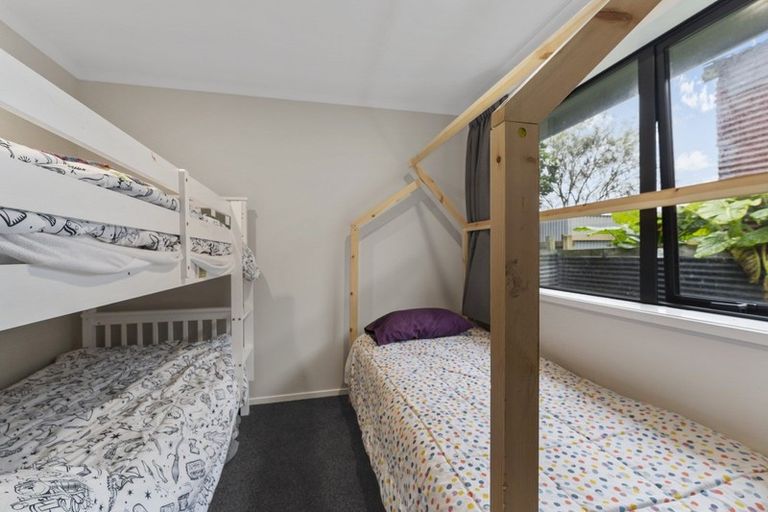 Photo of property in 5a Mckenzie Street, Levin, 5510