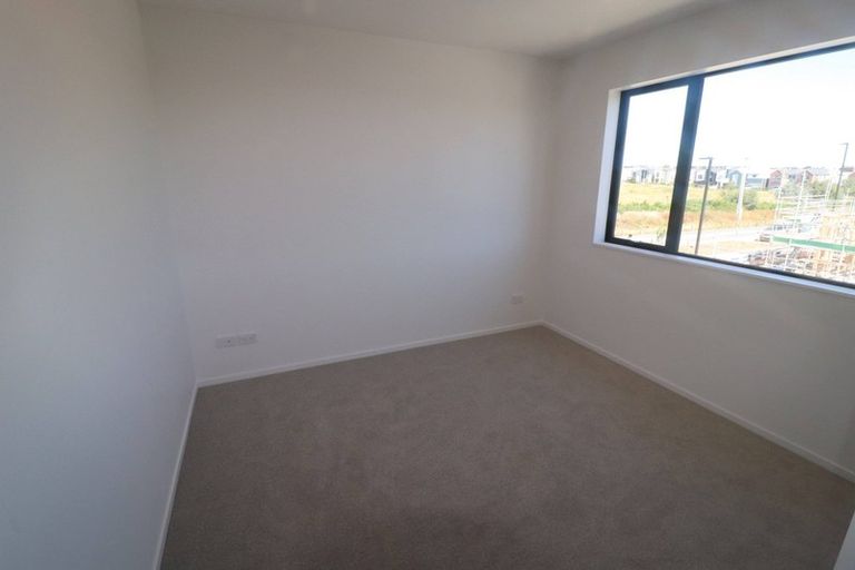 Photo of property in 40 Hiki Street, Hobsonville, Auckland, 0616