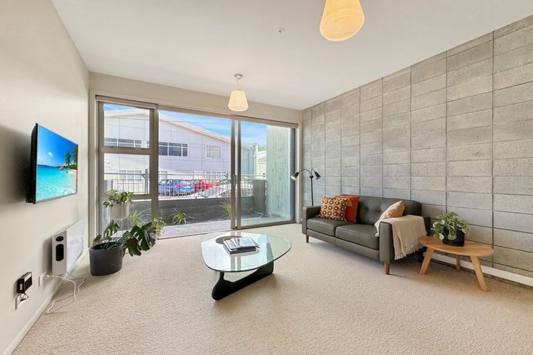 Photo of property in Vela Apartments, 2/g01 Campbell Terrace, Petone, Lower Hutt, 5012