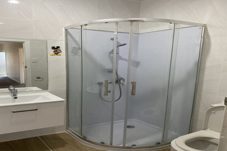 Photo of property in 323 Massey Road, Mangere East, Auckland, 2024