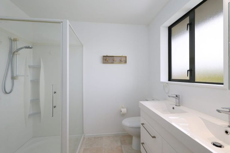 Photo of property in 3 Korepo Road, Ruby Bay, Upper Moutere, 7173