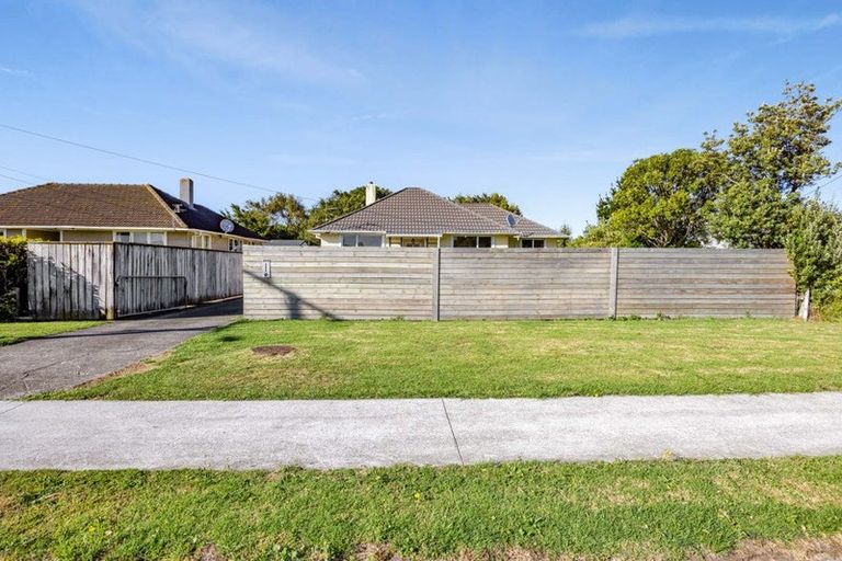 Photo of property in 269 South Road, Hawera, 4610
