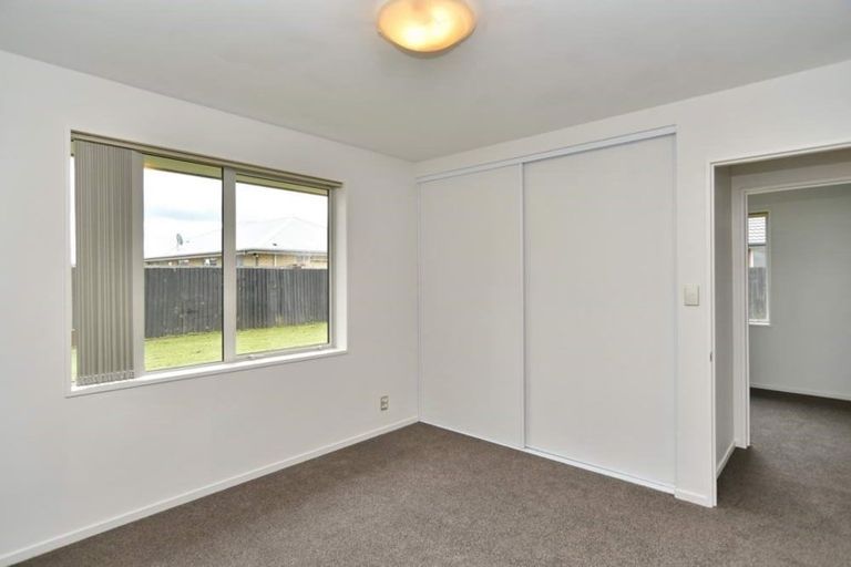 Photo of property in 6 Maple Place, Rangiora, 7400