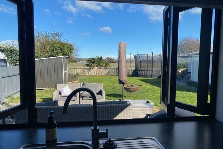 Photo of property in 14 Upham Street, Havelock North, 4130