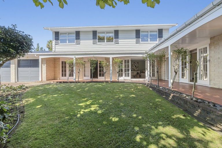 Photo of property in 76a Mangorei Road, Strandon, New Plymouth, 4312