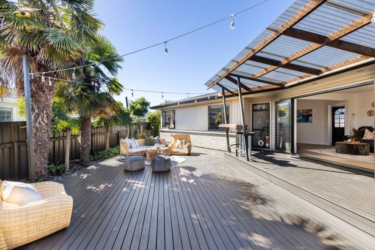 Photo of property in 20 Coventry Avenue, Tamatea, Napier, 4112