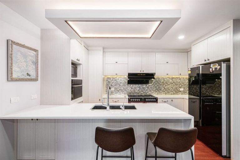 Photo of property in 13a Pomaria Road, Henderson, Auckland, 0610