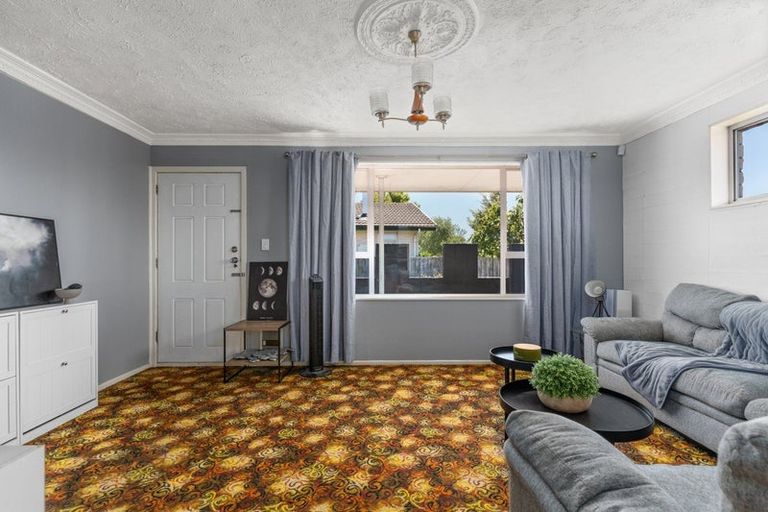 Photo of property in 297 Hendersons Road, Hoon Hay, Christchurch, 8025