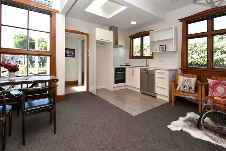 Photo of property in 21 Wyon Street, Linwood, Christchurch, 8062