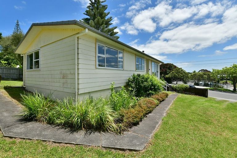 Photo of property in 53 Rautawhiri Road, Helensville, 0800