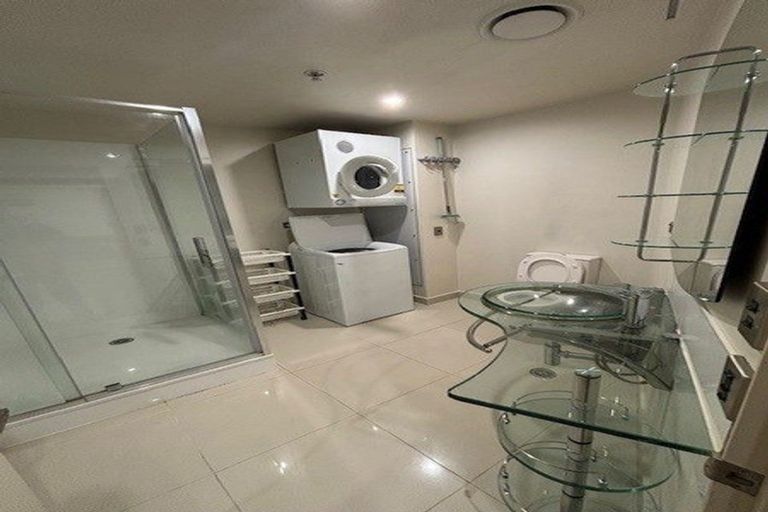 Photo of property in The Quay, 5/332b2 Lambton Quay, Wellington Central, Wellington, 6011