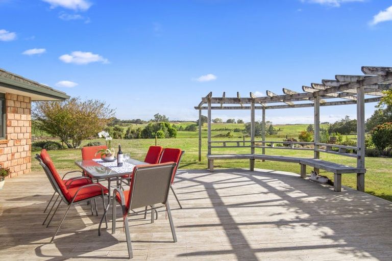 Photo of property in 63 Waipipi Wharf Road, Pollok, Waiuku, 2683