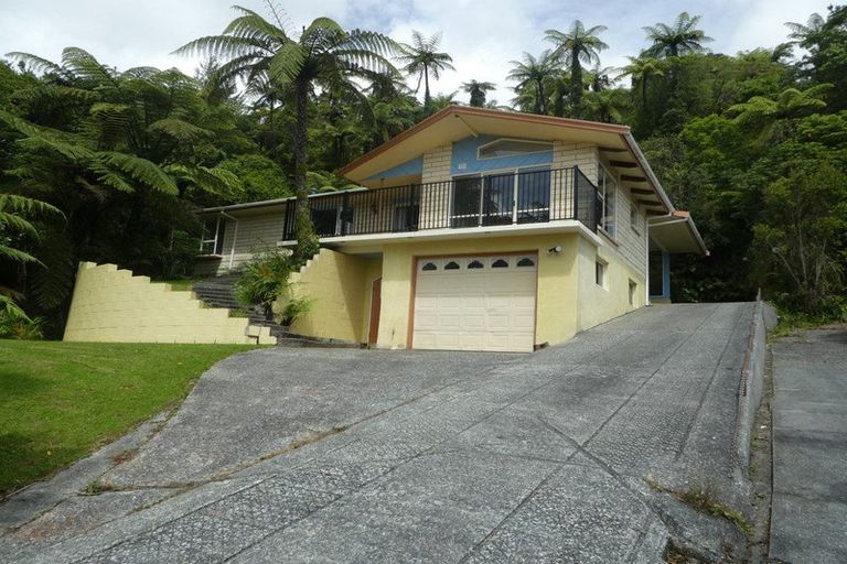 Photo of property in 15 Coates Street, Greymouth, 7805