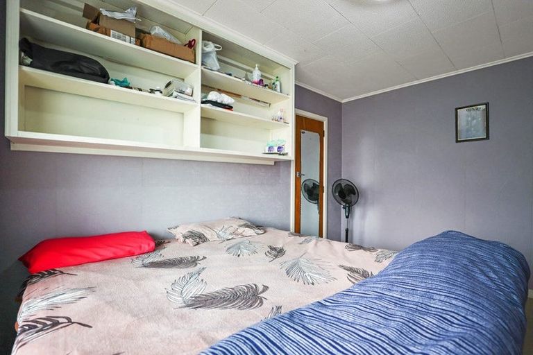 Photo of property in 71 Mcmurdo Street, Tinwald, Ashburton, 7700