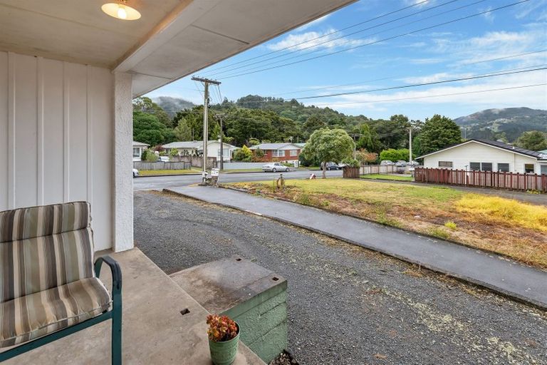 Photo of property in 21 Ford Avenue, Te Kamo, Kamo, 0112