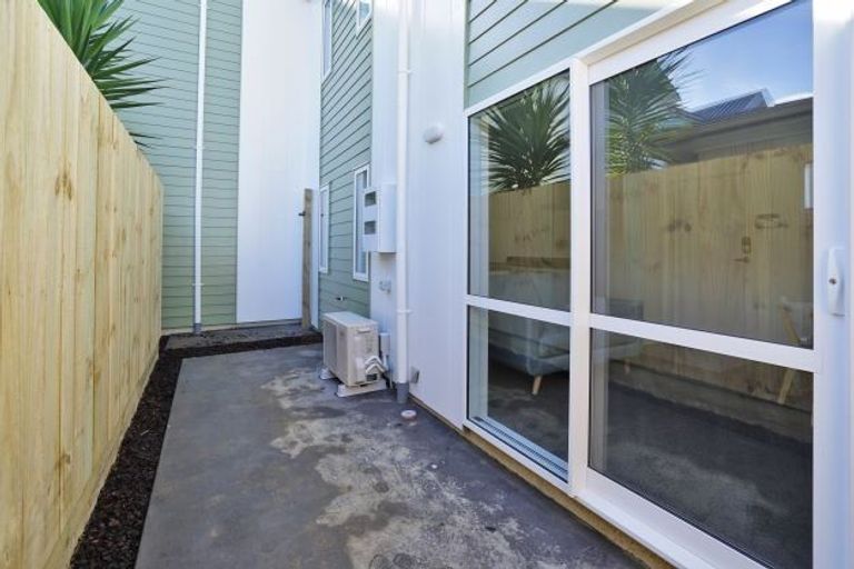 Photo of property in 10u5 Burrows Place, Frankton, Hamilton, 3204