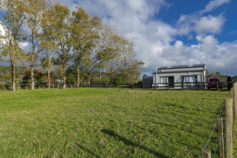 Photo of property in 19 Lloyd Road, Riverhead, Albany, 0793