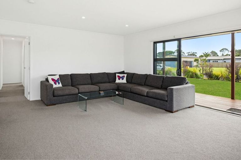 Photo of property in 101 Kelly Jade Avenue, Matarangi, Whitianga, 3592
