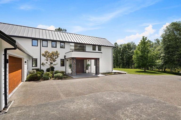 Photo of property in 16 Collings Drive, Lucas Heights, Albany, 0793