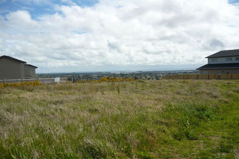 Photo of property in 82 Keri Vista Rise, Papakura, 2110