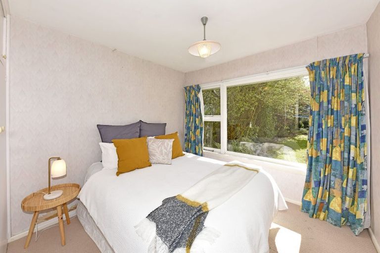 Photo of property in 91 Crofton Road, Harewood, Christchurch, 8051