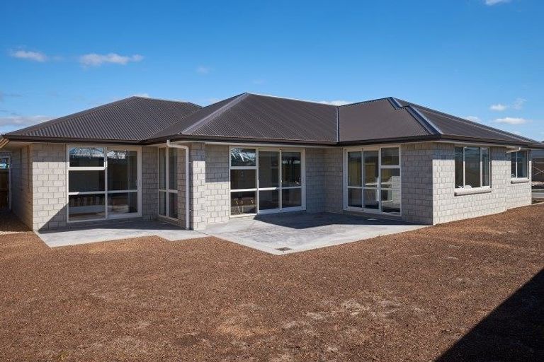 Photo of property in 49 Kahuparere Crescent, Pyes Pa, Tauranga, 3112