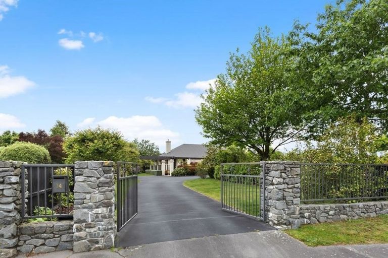 Photo of property in 14 Haddon Lane, Harewood, Christchurch, 8051