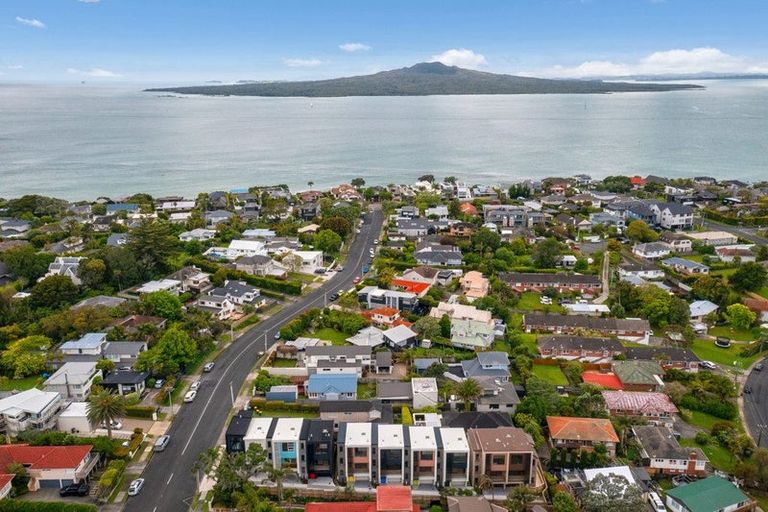 Photo of property in 5/33 Williamson Avenue, Belmont, Auckland, 0622