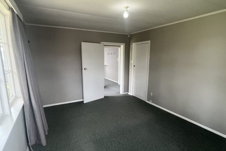 Photo of property in 6 Radnor Place, Highbury, Palmerston North, 4412
