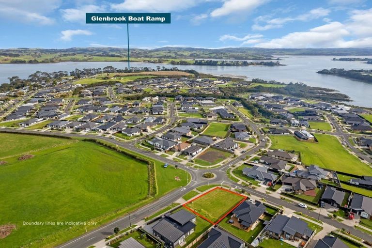 Photo of property in 2 Orawahi Road, Glenbrook, 2681